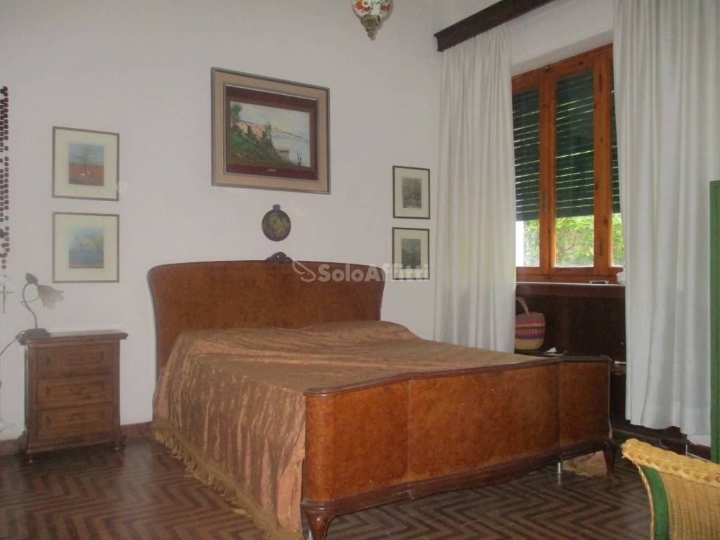 Villa a Livorno in Via Francesco Redi, 6 - Foto 3