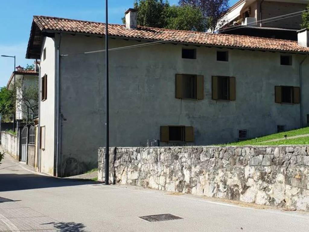 Villa a Cavasso nuovo in Via A. Diaz - Foto 3