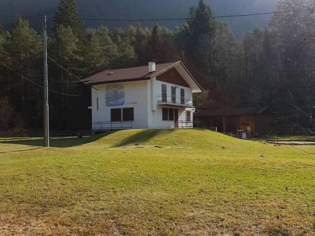 Villa a Tramonti di sotto in Comugnis - Foto 5