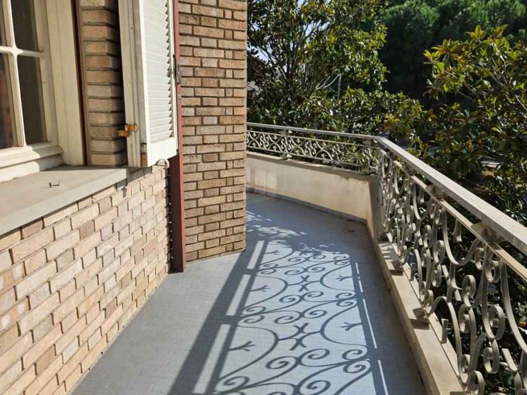 Villa a Cattolica in Via Francesca da Rimini, 71 - Foto 3