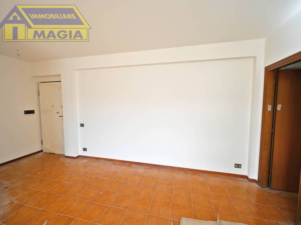 Appartamento a Ascoli piceno in Via Luzi, 24 - Foto 2