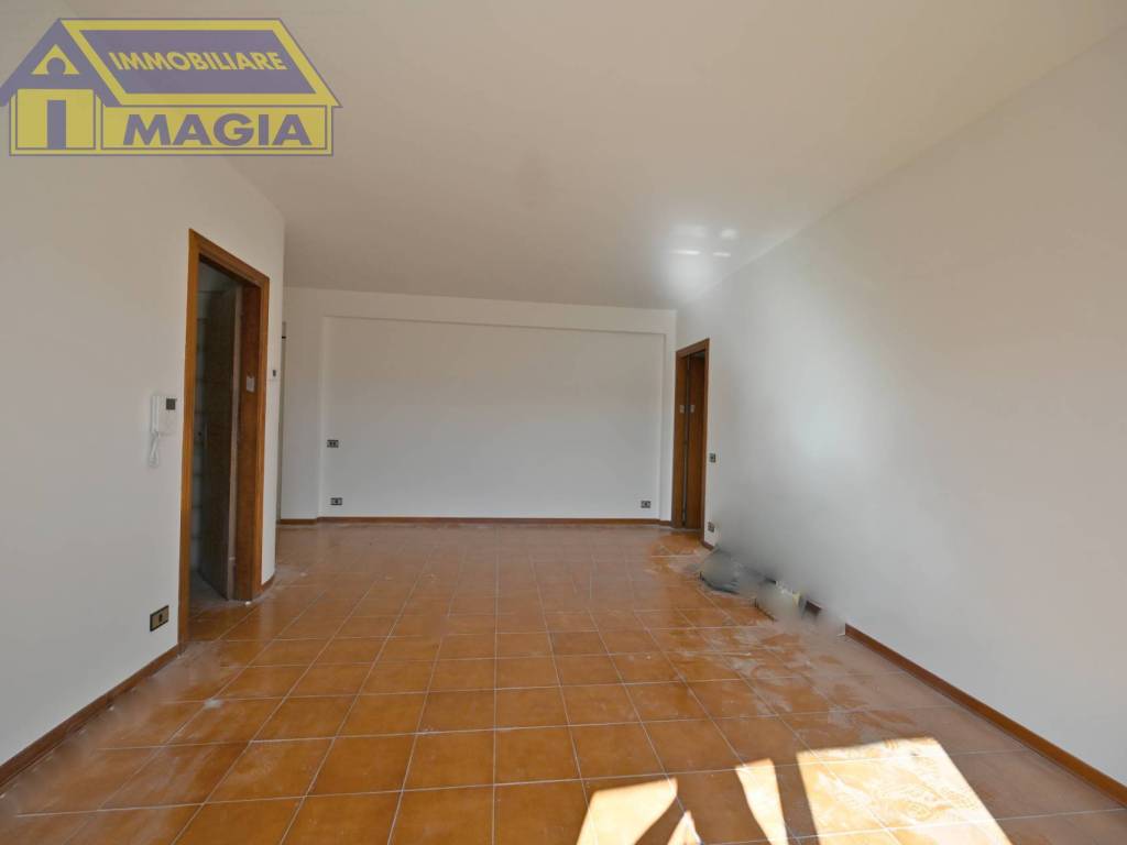 Appartamento a Ascoli piceno in Via Luzi, 24 - Foto 3