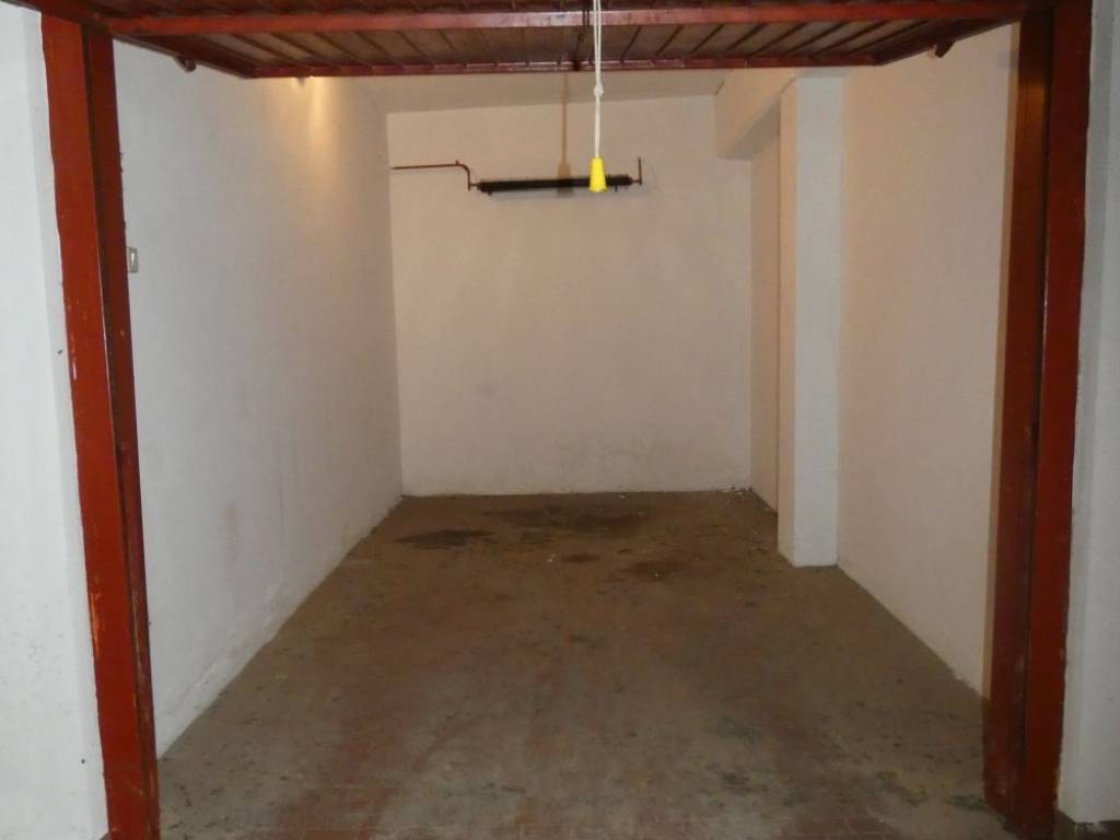 Box / garage a Alba in Piazza Cristo Re - Foto 2