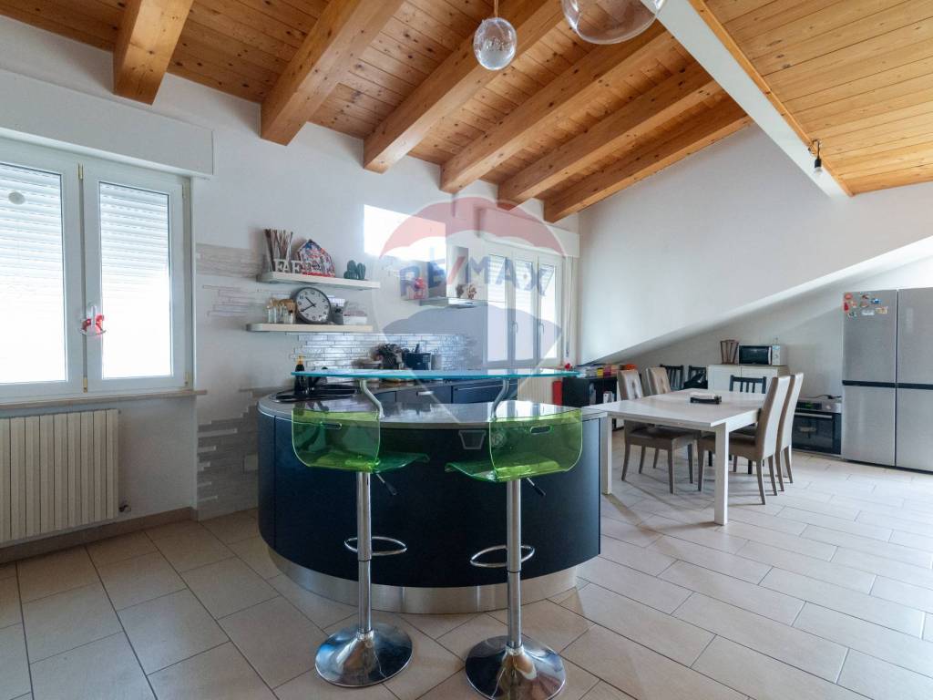 Appartamento a Maiolati spontini in Viale Leonardo da Vinci, 29 - Foto 3