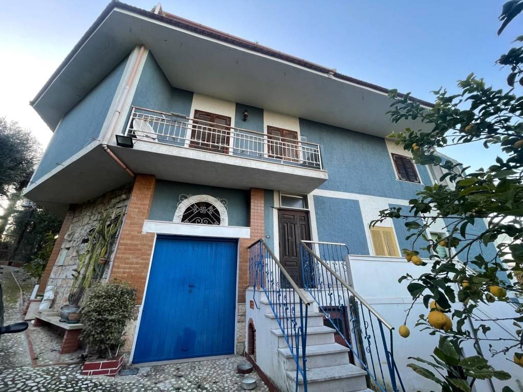 Palazzo / stabile a Vico del gargano in Via San Michele - Foto 3