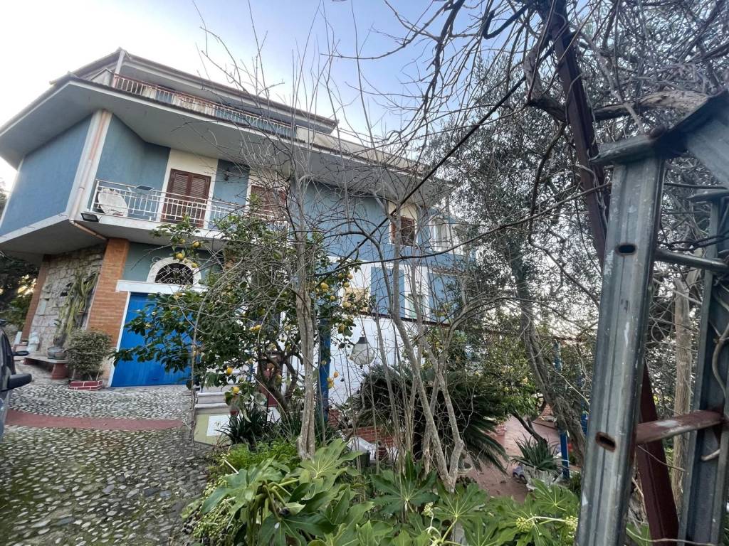 Palazzo / stabile a Vico del gargano in Via San Michele - Foto 4