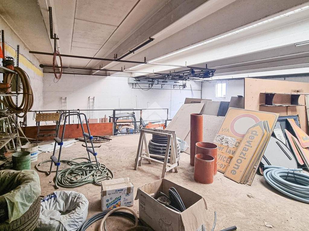 Immobile a Barzanò in VIA LEONARDO DA VINCI, 54 - Foto 4