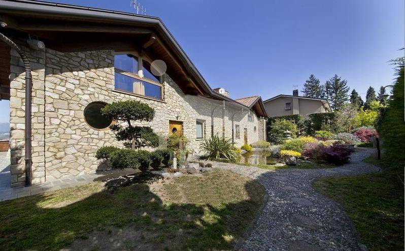 Villa a Oggiono in Via per Galbiate, 21/1, 23848 Oggiono LC, Italia - Foto 4