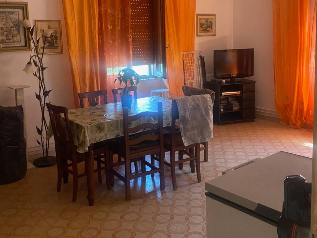 Appartamento a Sabaudia in Via Portogallo - Foto 3