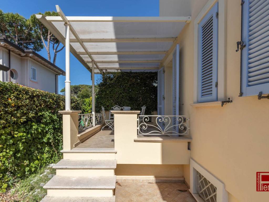Villa a Pietrasanta in Via Luigi Boccherini - Foto 4