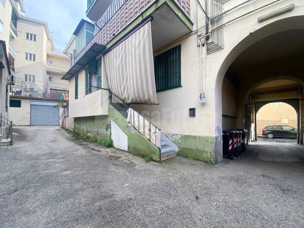 Appartamento a Napoli in Vico Maglione, 40 - Foto 2