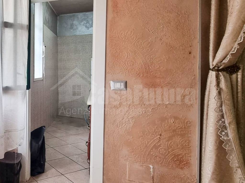 Appartamento a Napoli in Vico Maglione, 40 - Foto 4