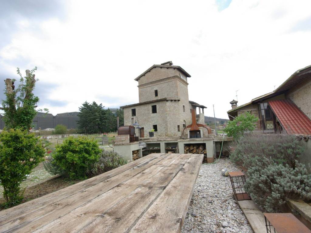 Rustico / casale a Città di castello in Viale Umbria - Foto 3