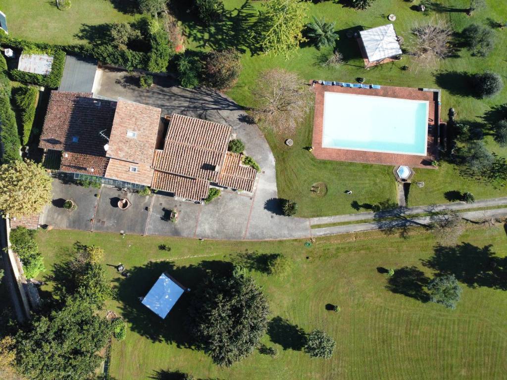 Rustico / casale a Pietrasanta in Via Foce della Sanità - Foto 3