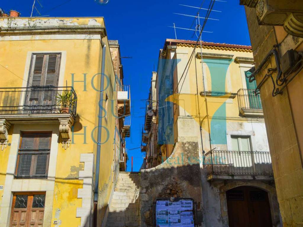 Palazzo / stabile a Noto - Foto 3
