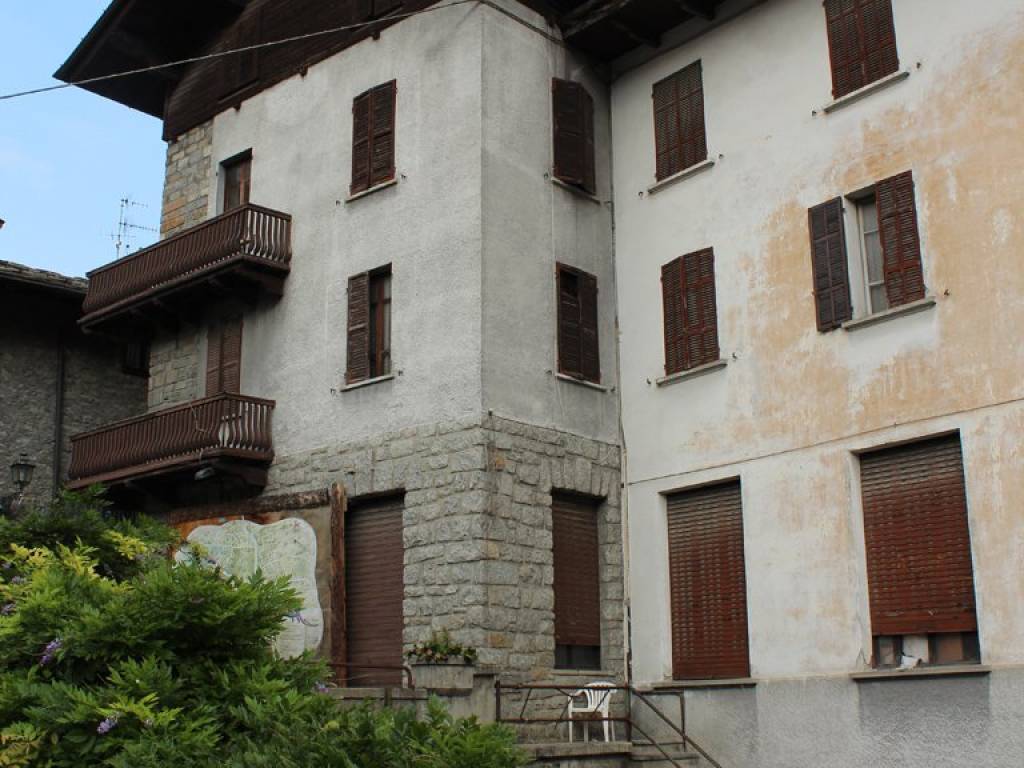 Palazzo / stabile a Morgex in Via de Tillier - Foto 2