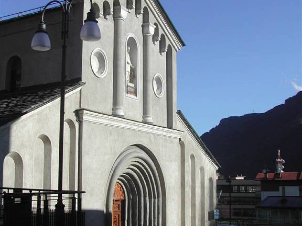 Immobile a Saint-vincent in strada statale 26 - Foto 3