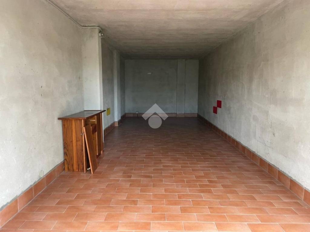 Box / garage a Poggio mirteto in Via Roberto Ruffili - Foto 2