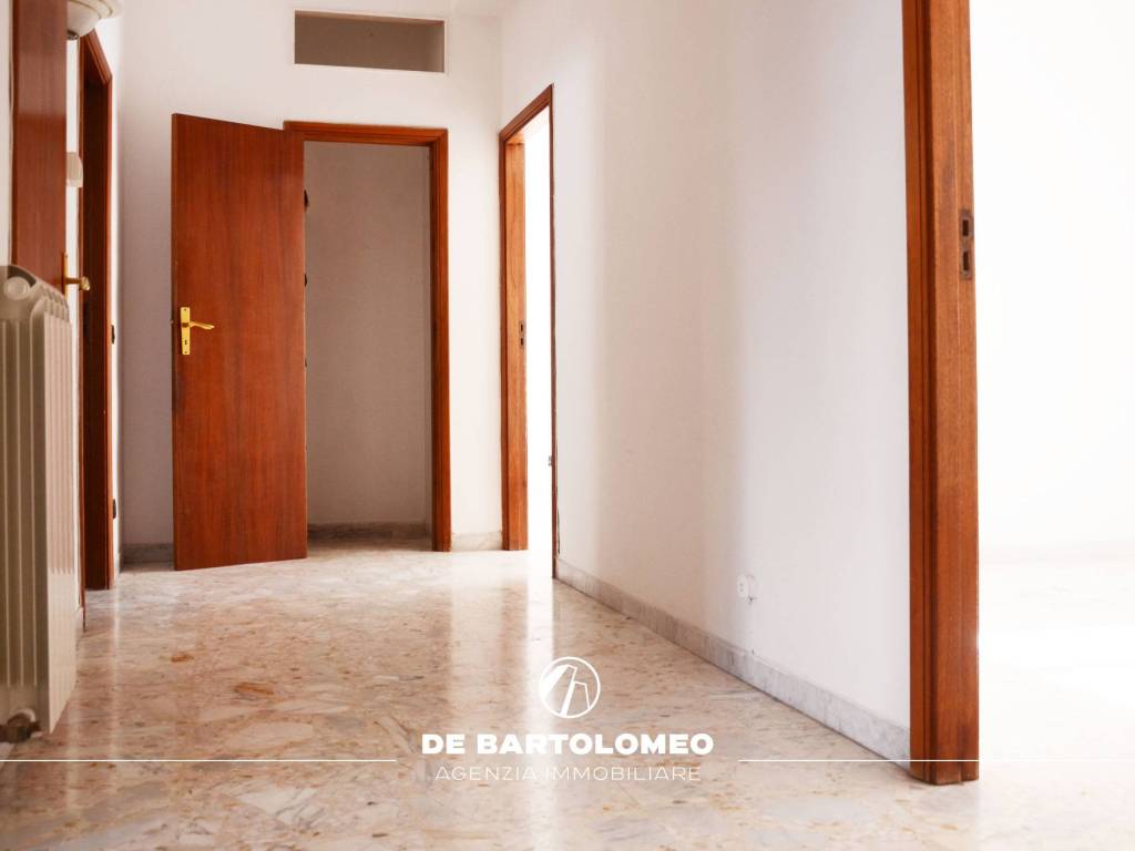 Appartamento a Taranto in Via Elio - Foto 2