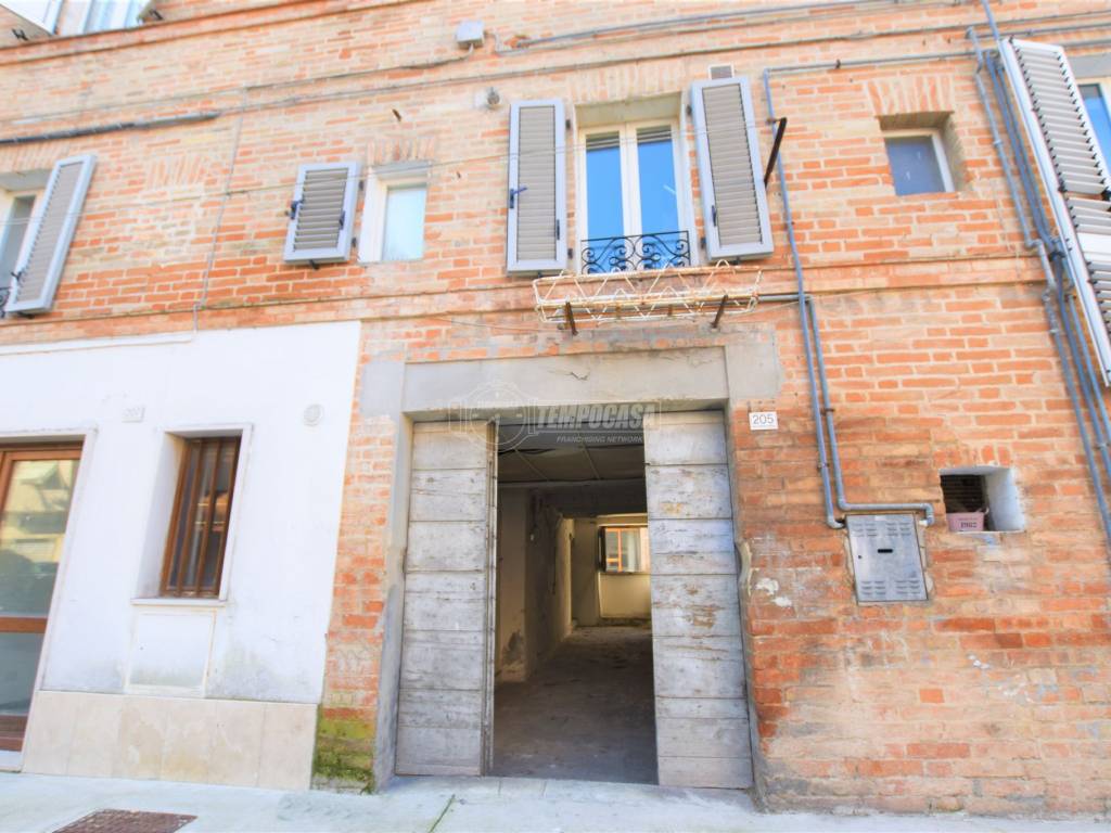 Immobile a Porto san giorgio in Via Giordano Bruno 205 - Foto 3