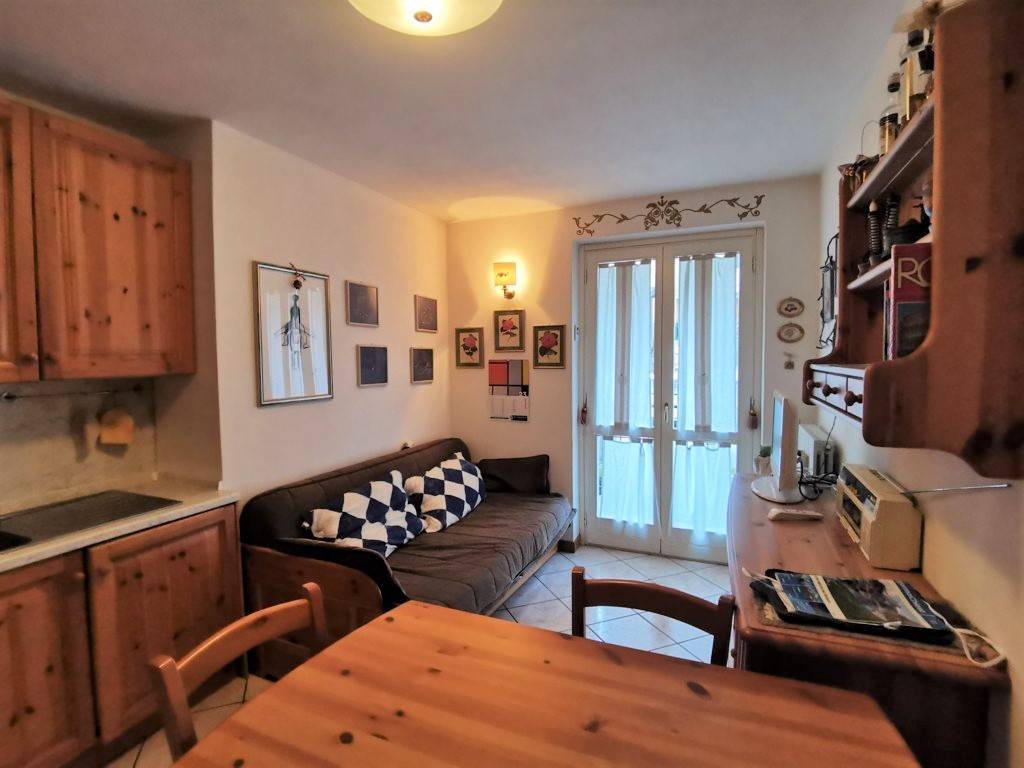 Appartamento a Chiesa in valmalenco in Via Franco Sampietro - Foto 2