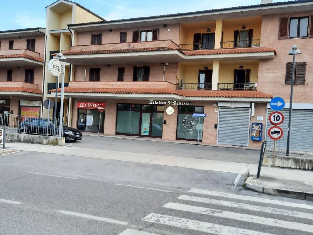 Appartamento a Castelfidardo in Via Carl Marx - Foto 4