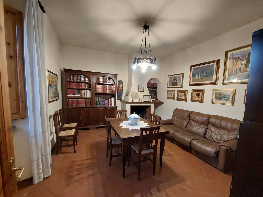 Villa a Serravalle pistoiese in Via Egidio Pollacci - Foto 3