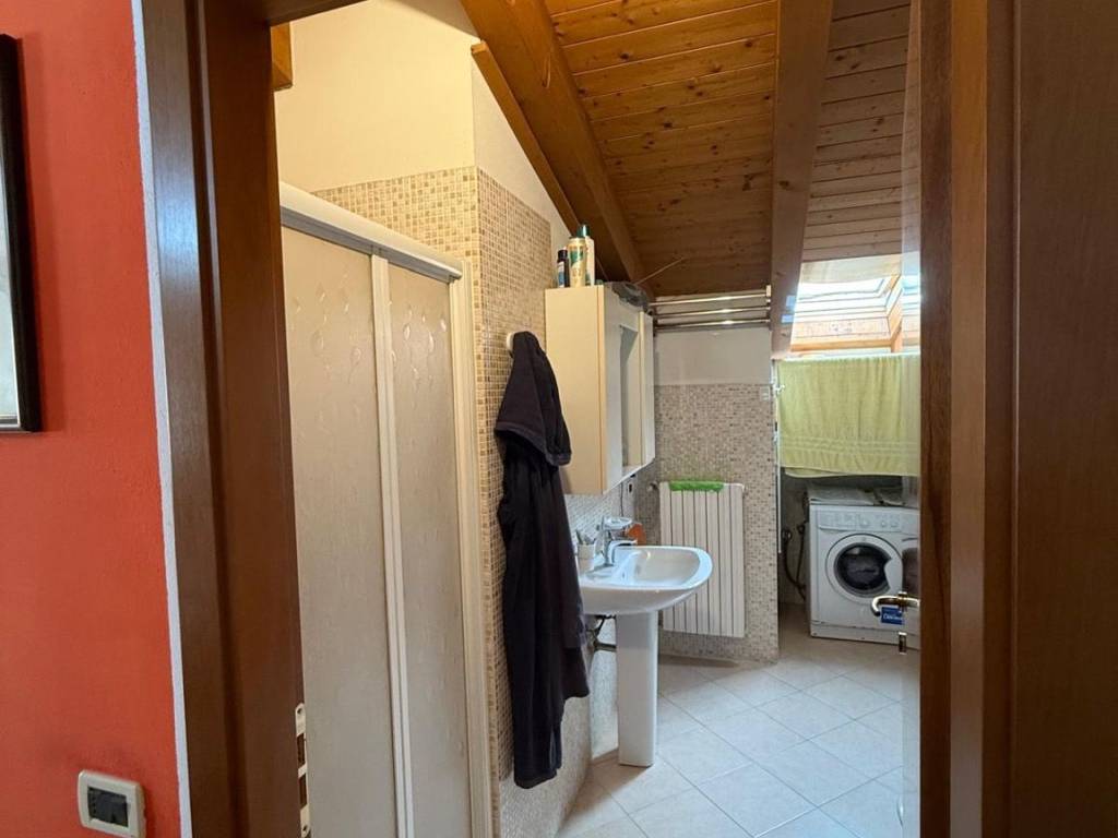 Attico / mansarda a San felice sul panaro in Via Ciro Menotti, 379 - Foto 3
