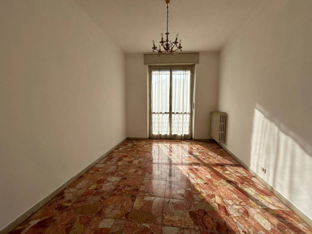 Appartamento a Mondovì in Via Emanuele Morozzo della Rocca, 2 - Foto 2