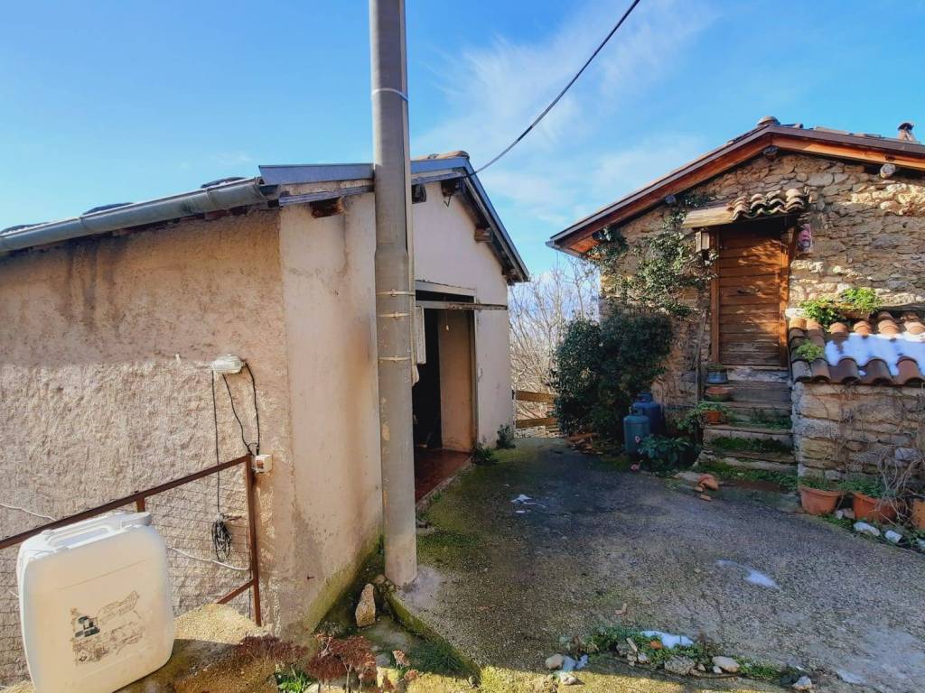 Casa indipendente a Cantalice in lasca - Foto 3