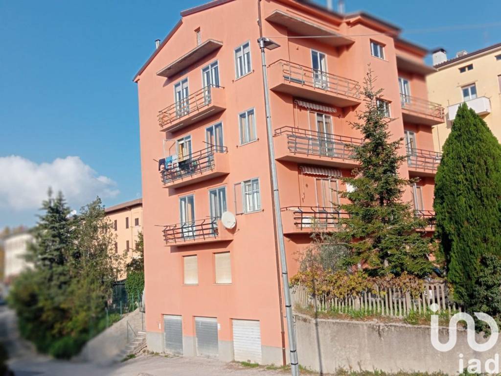 Appartamento a Fabriano in Viale Via molino del signore, 64 - Foto 2