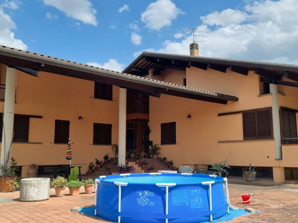 Villa a Perugia in Via del Presepe, 11 - Foto 2