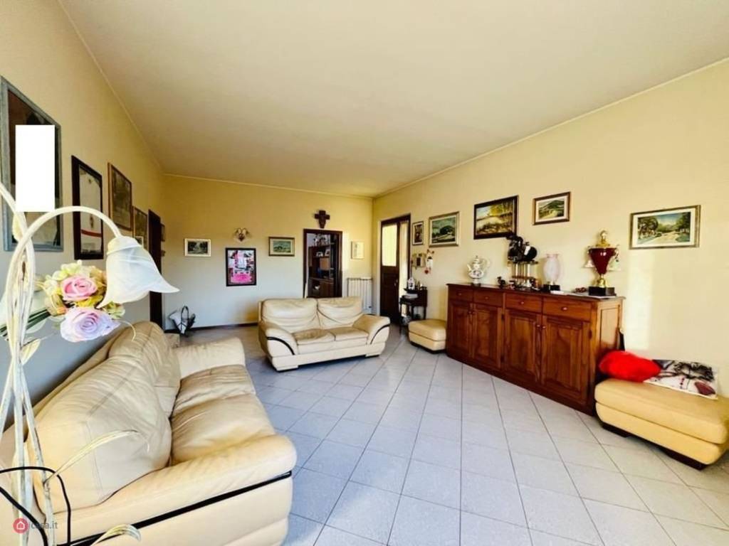 Villa a Monsummano terme in Via Pineta - Foto 2