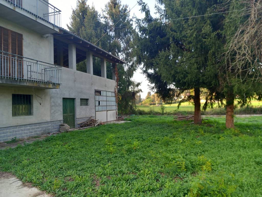 Casa indipendente a Frinco in Località Valoppina - Foto 2