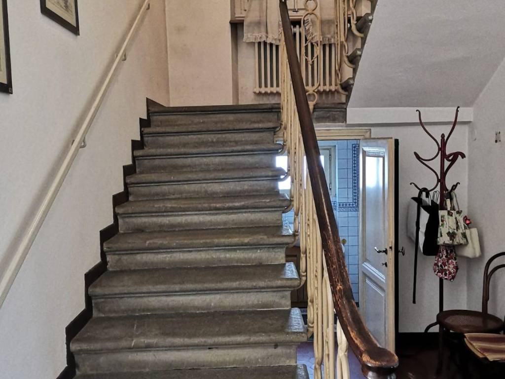 Villa a Montevarchi in Via Ammiraglio Burzagli - Foto 5