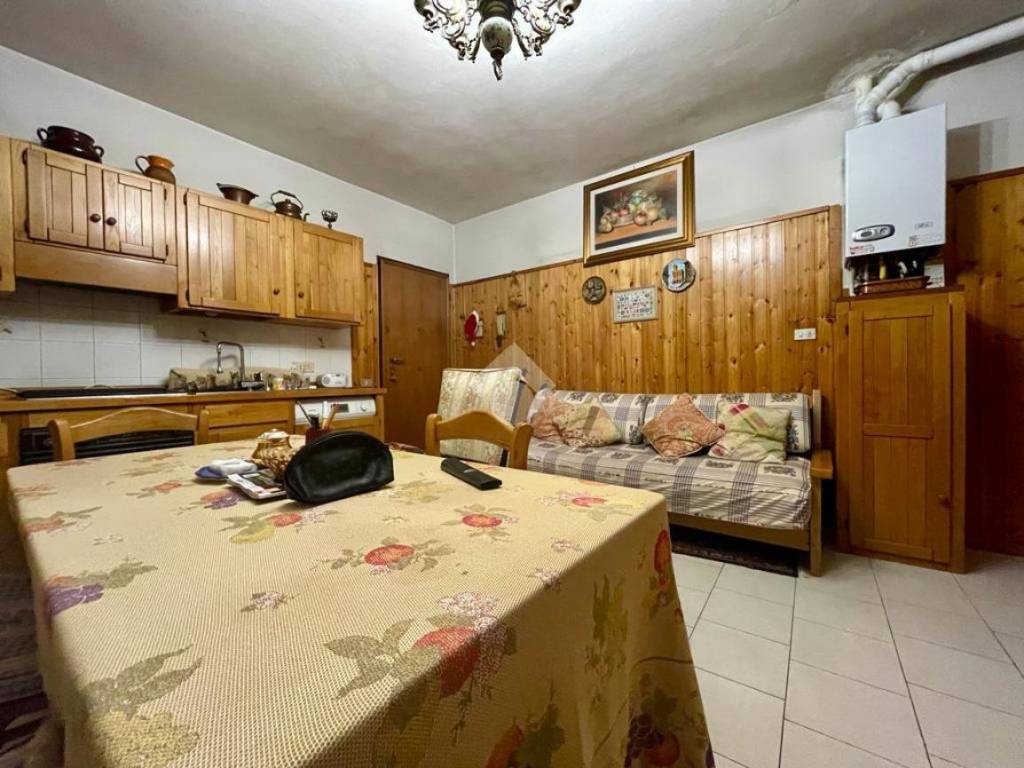 Appartamento a Montecatini-terme in Appartamento Via Pistoiese, 12 - Foto 3
