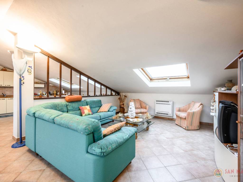 Appartamento a Comacchio in Viale delle Dolomiti, 33 - Foto 2