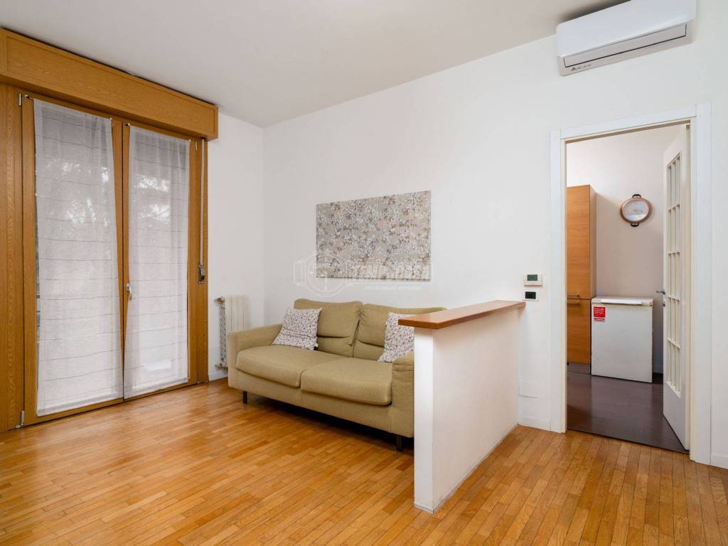Appartamento a Reggio emilia in Via Antonio Cugini - Foto 4