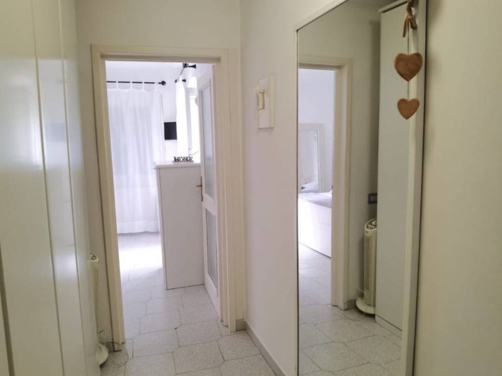 Appartamento a Varazze in Via Ciarli - Foto 5