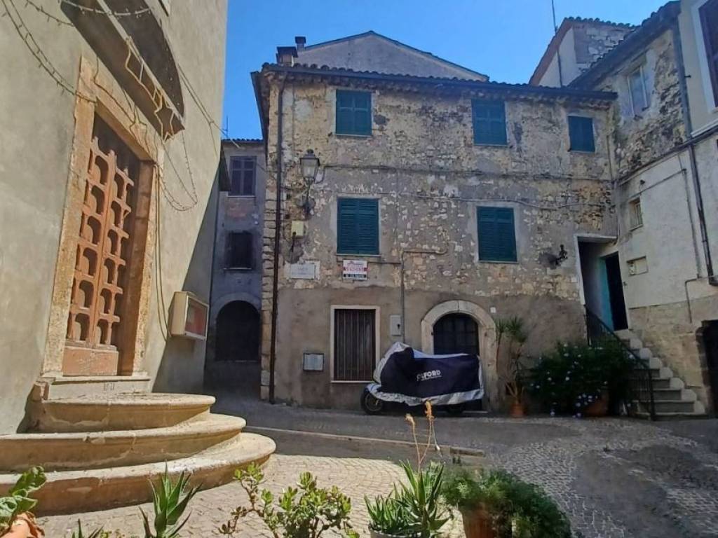 Appartamento a Amaseno in Via dell'Annunziata - Foto 4