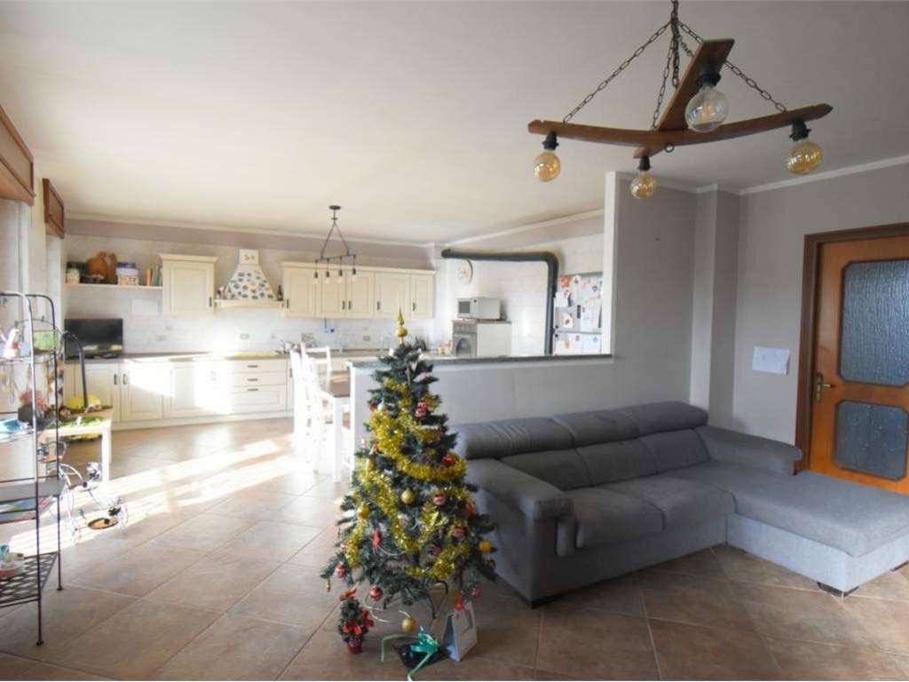 Casa indipendente a Montà in frazione Novi, 30 - Foto 5