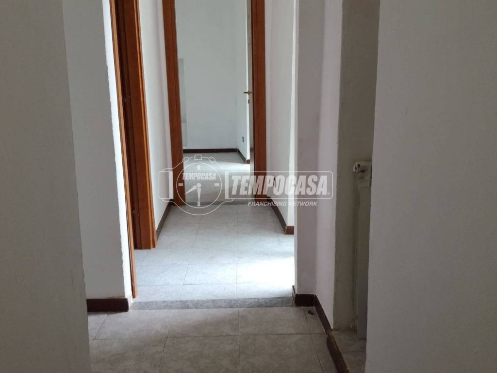Appartamento a Verbania in Via Vigne Basse, 3 - Foto 2