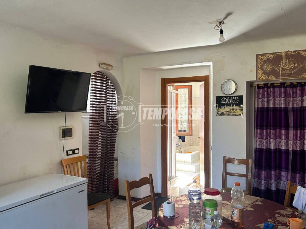 Appartamento a Verbania in Via Vigne Basse, 3 - Foto 4