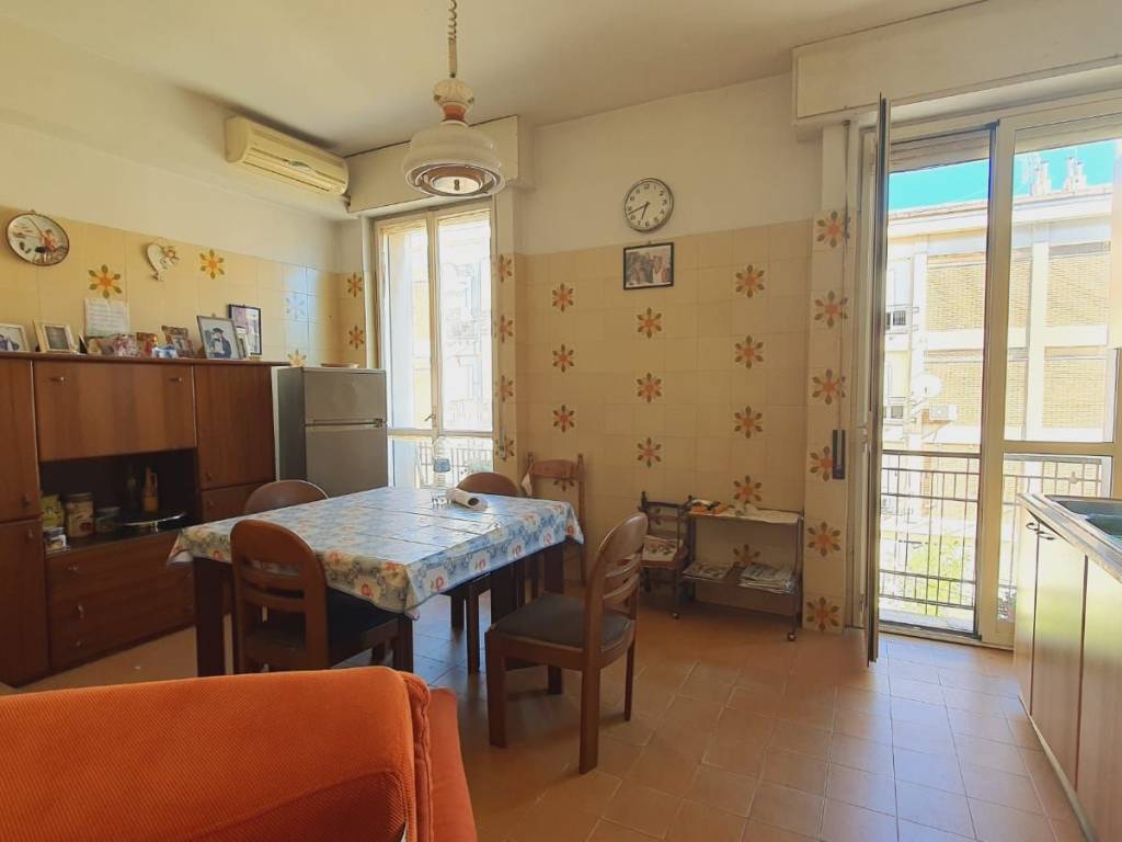 Appartamento a Reggio calabria in Via Cassino - Foto 2