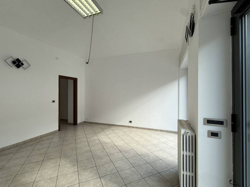 Immobile a Asti in Corso Vittorio Alfieri, 449 - Foto 4