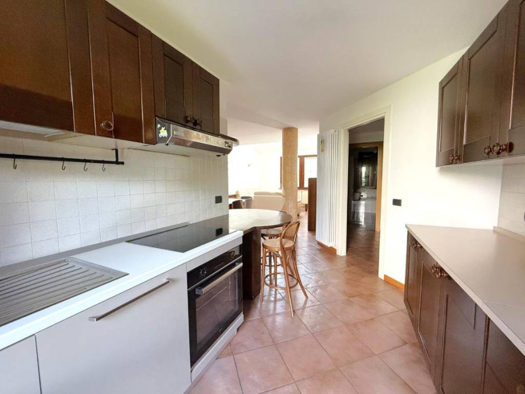 Appartamento a Esine in Via Leutelmonte, 7 - Foto 3