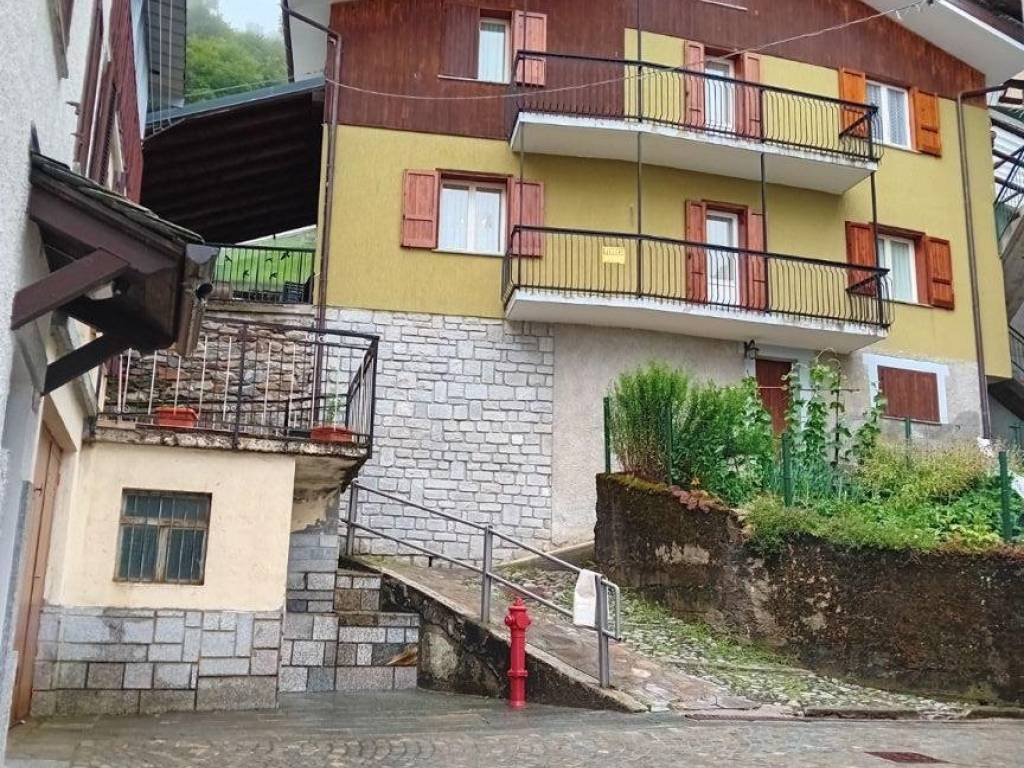 Casa indipendente a Pedesina in Via Roma - Foto 2