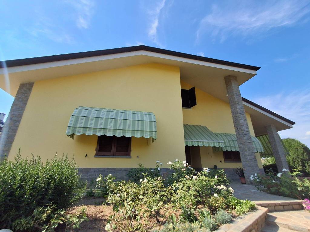 Villa a Asti in Via Giovanni Falcone - Foto 2