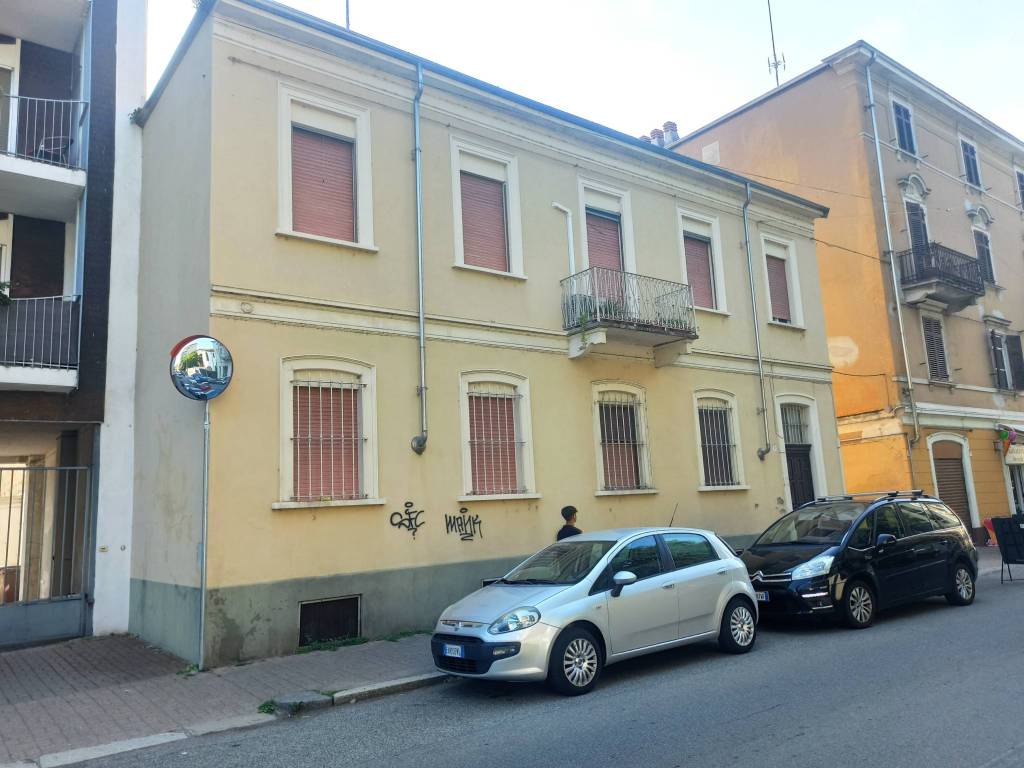 Casa indipendente a Vercelli in Corso Fiume 22 Febbraio 1924, 37 - Foto 2