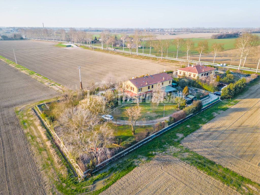 Villa a Molinella in Via Fiume Vecchio - Foto 3